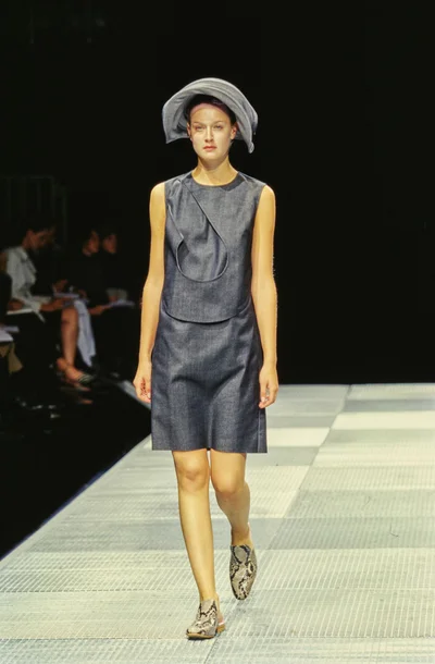 Look 30